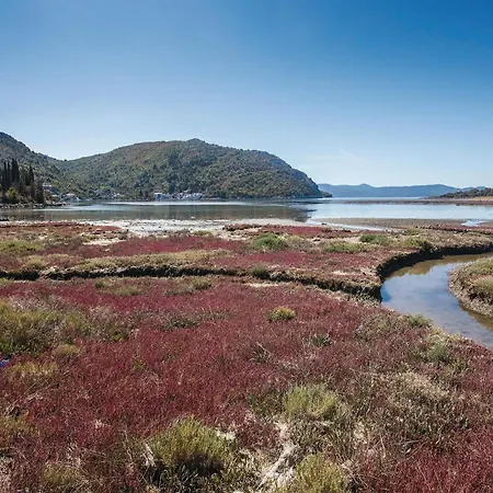 Two-bedroom In Apartman *