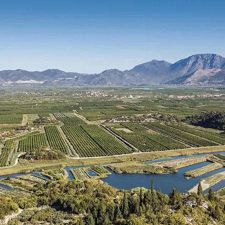 Two-bedroom In Apartman *